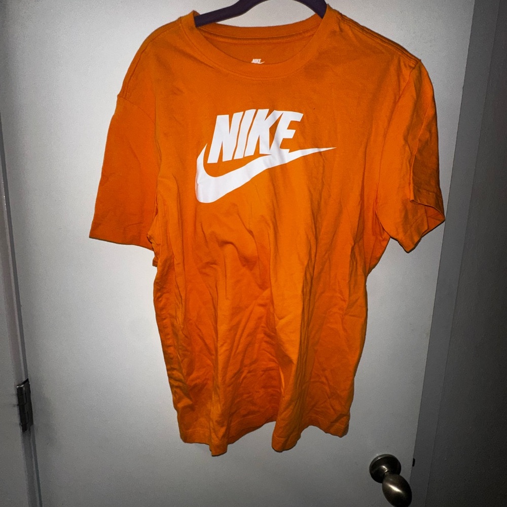 Nike Orange Short Sleeve Tee with Iconic Swoosh